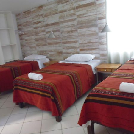 هواتشو Hostal Fatima المظهر الخارجي الصورة